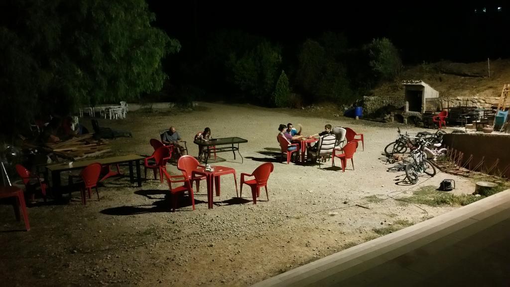 Ca La Jepa Ostello Prat de Comte Esterno foto